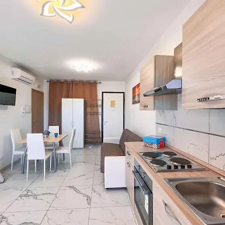 In 42856 Apartment